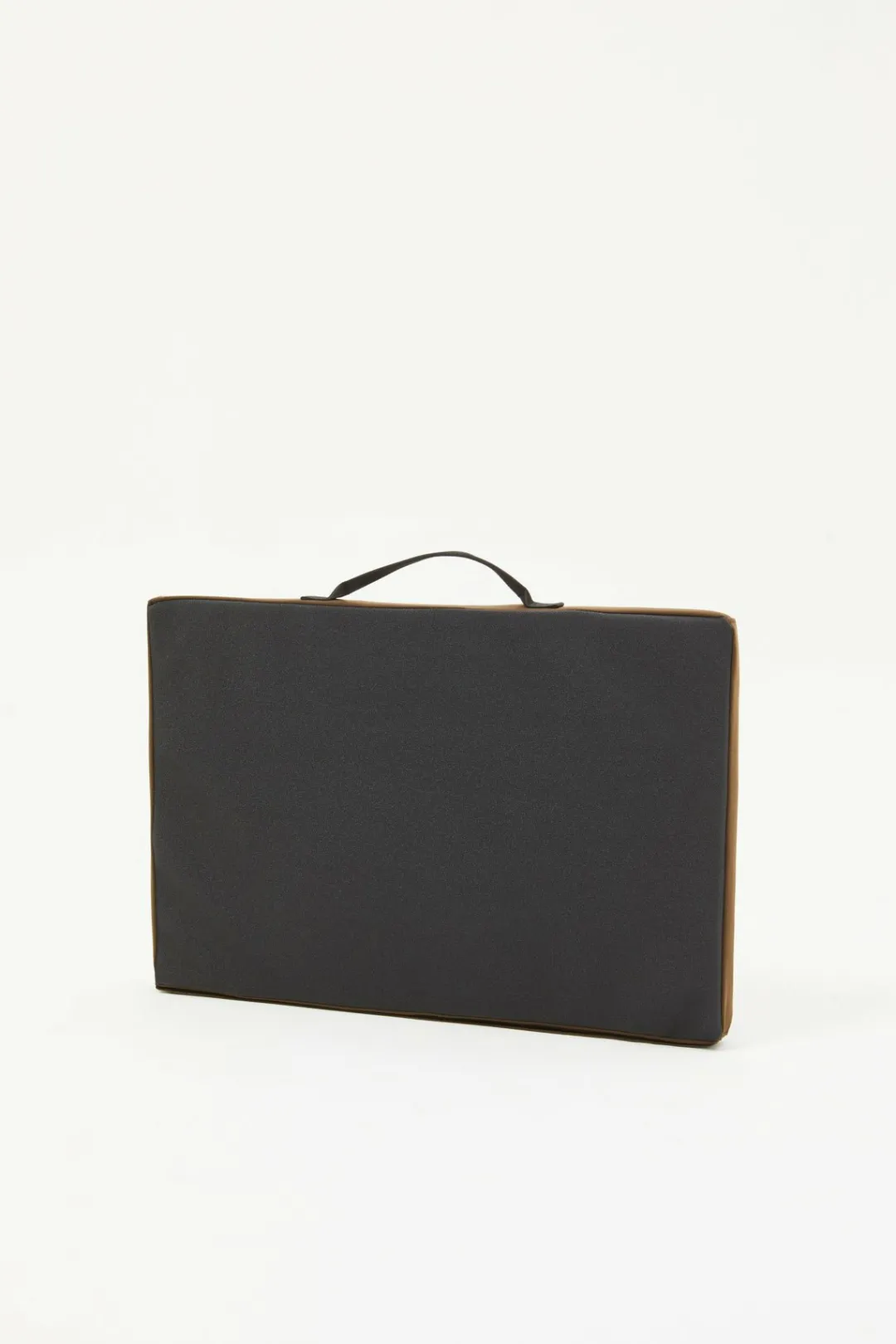 E9 Break - Small Sit Start Clearance